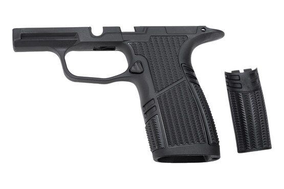 P365 grip module with interchangeable ergonomic backstrap.